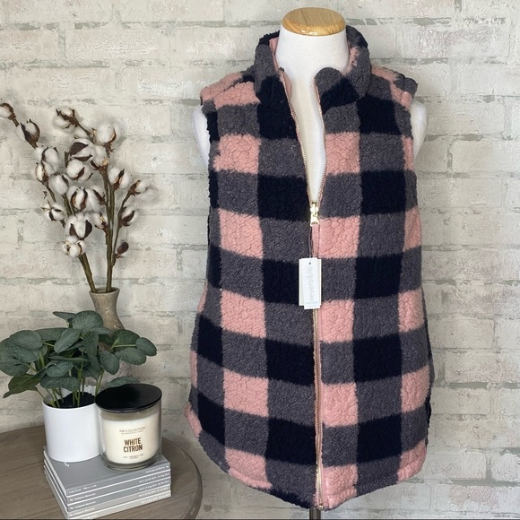Maurices Jackets & Blazers - Maurices | NWT Pink Buffalo Plaid Reversible Sherpa Puffer Vest